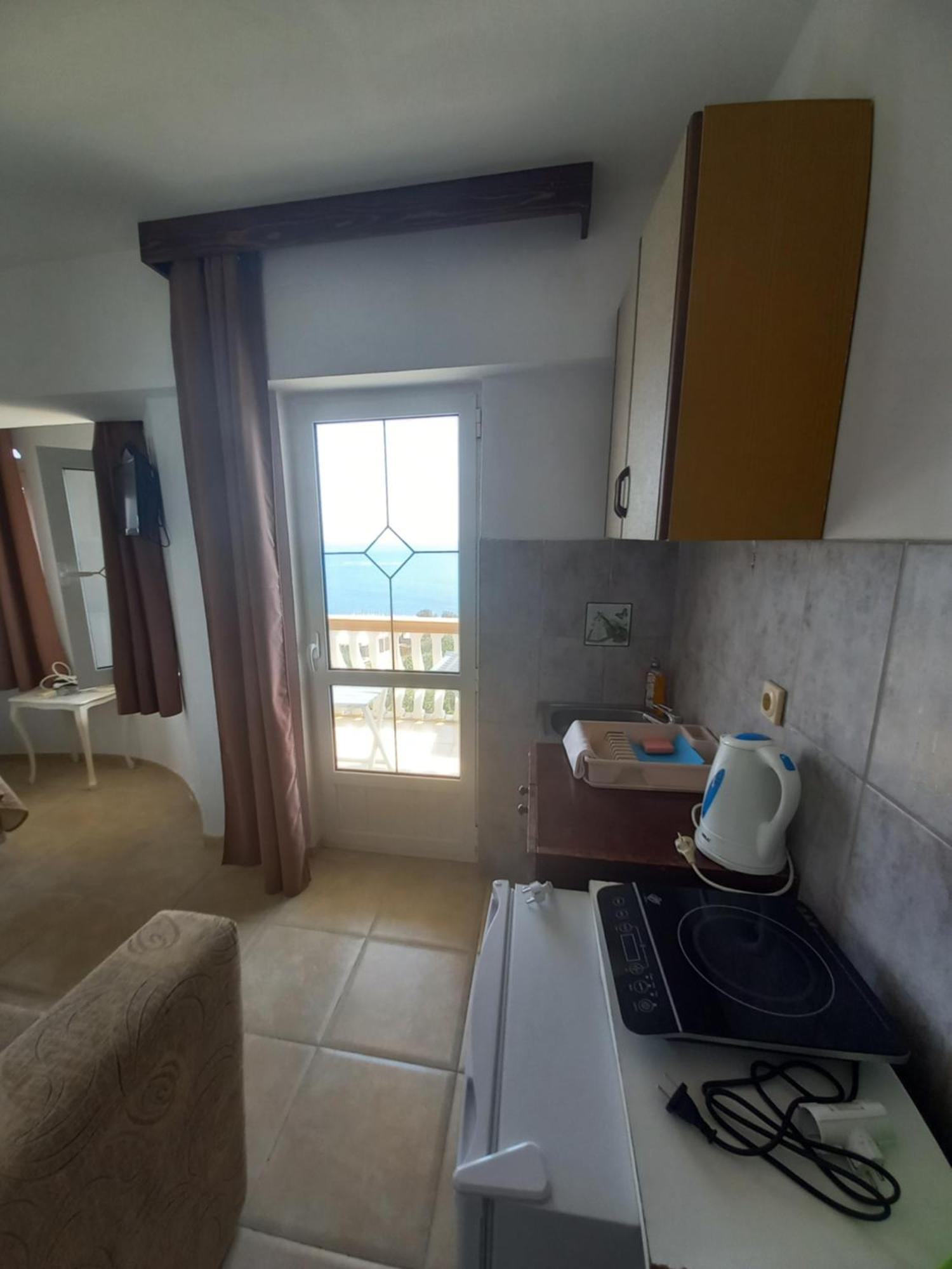 אולסינץ' Apartments & Rooms Villa Anastasija מראה חיצוני תמונה