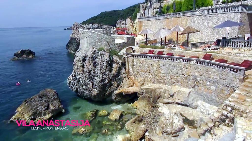 אולסינץ' Apartments & Rooms Villa Anastasija מראה חיצוני תמונה